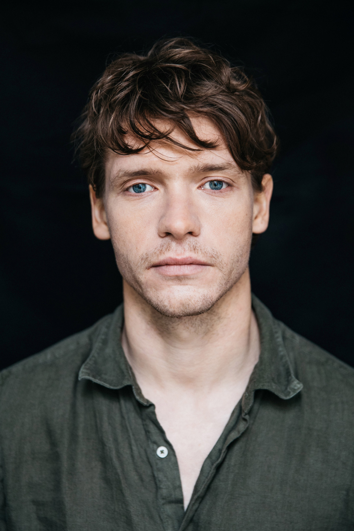 Billy Howle plays Jimmy Porter